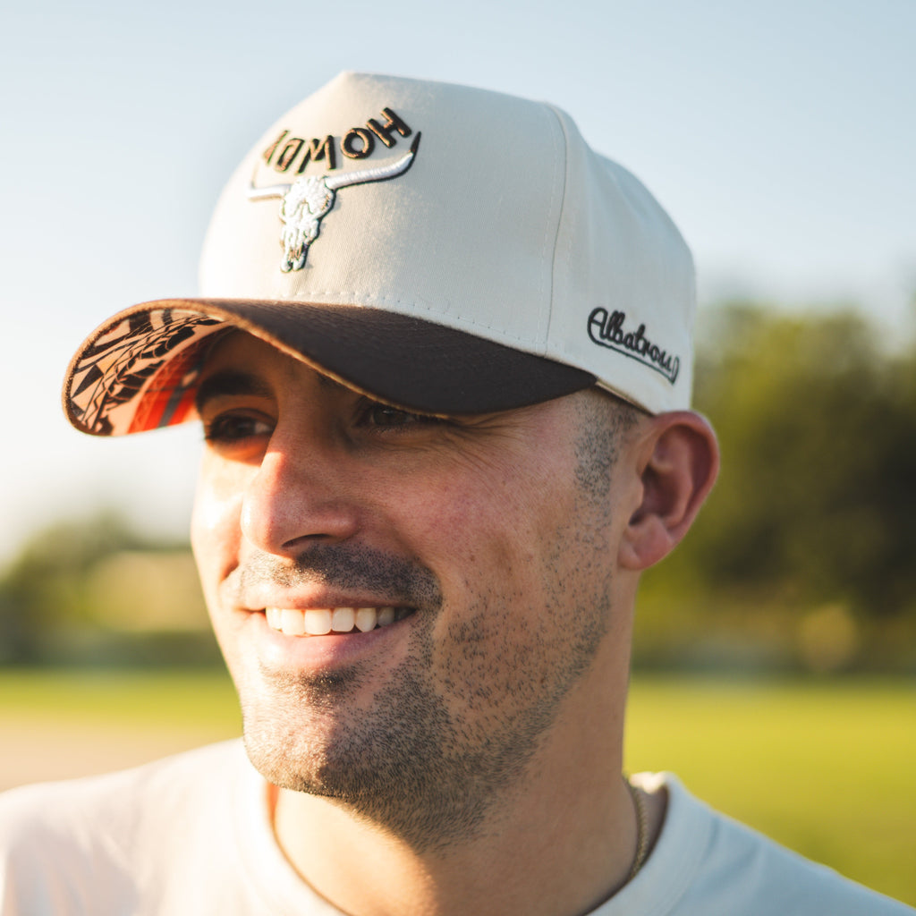 Upside Down Howdy Hat