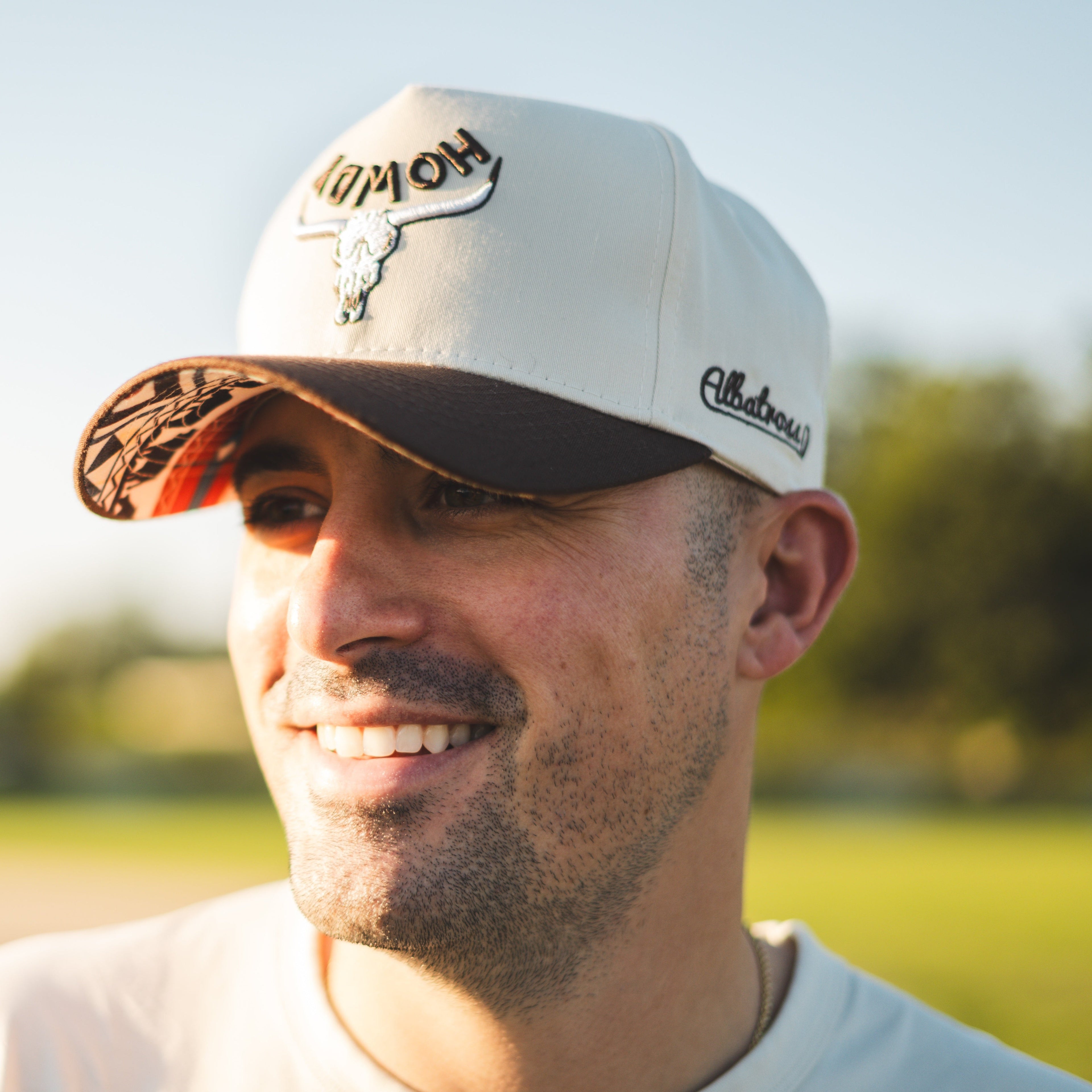 Upside Down Howdy Hat